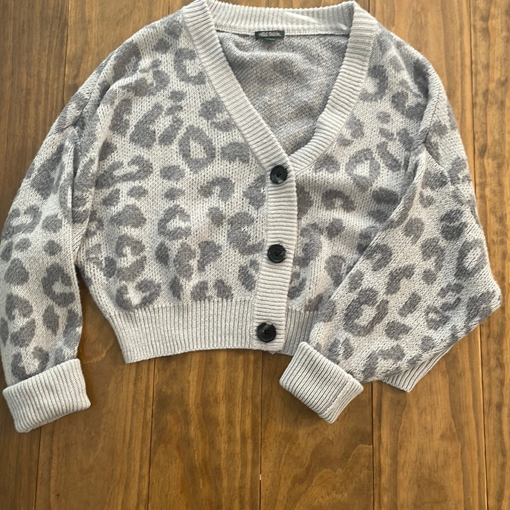Leopard sweater
